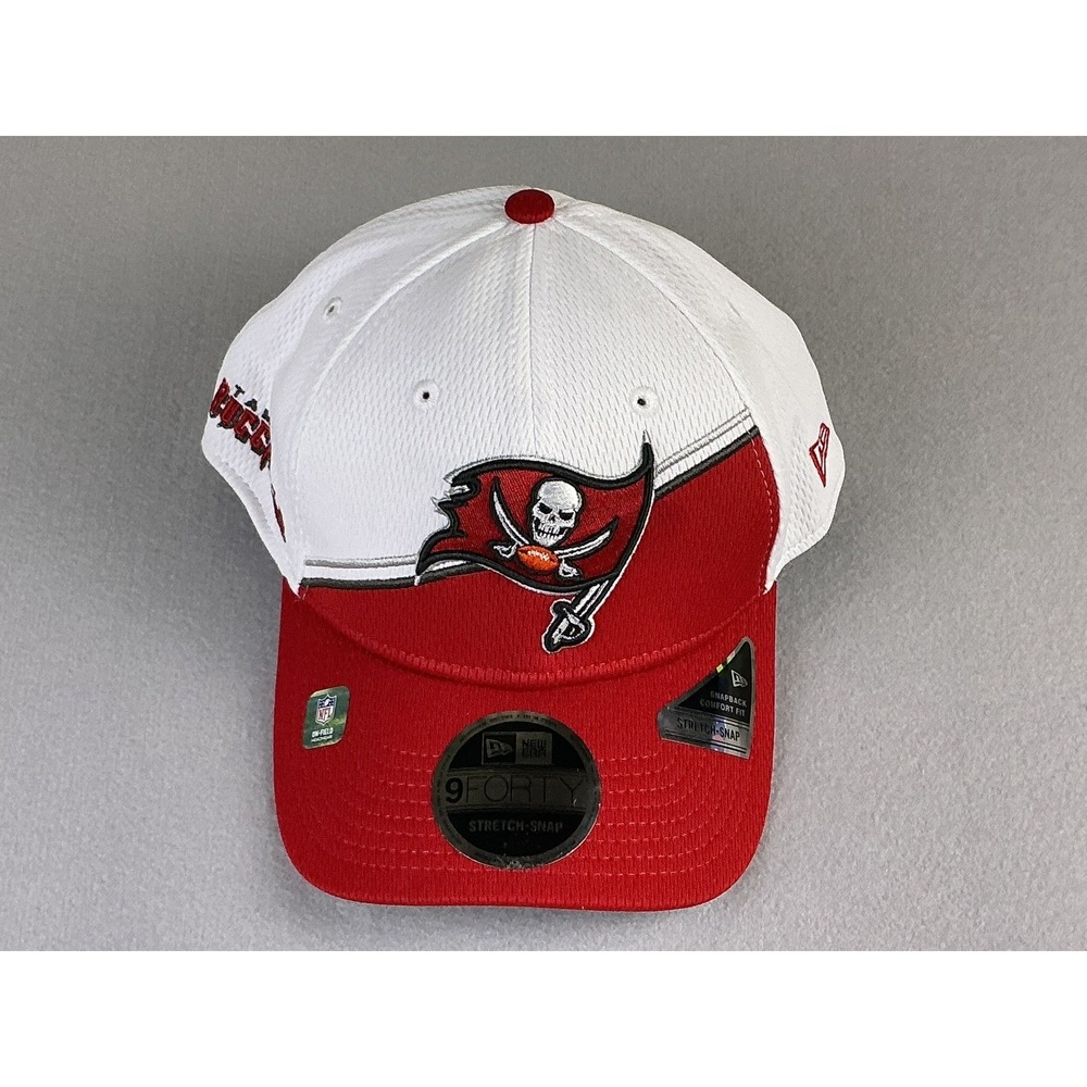 New Era Tampa Bay Buccaneers 9FORTY Snapback Hat White Red NFL Cap NWT